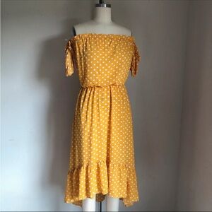 Elegant Yellow Strapless Polka Dot Dress